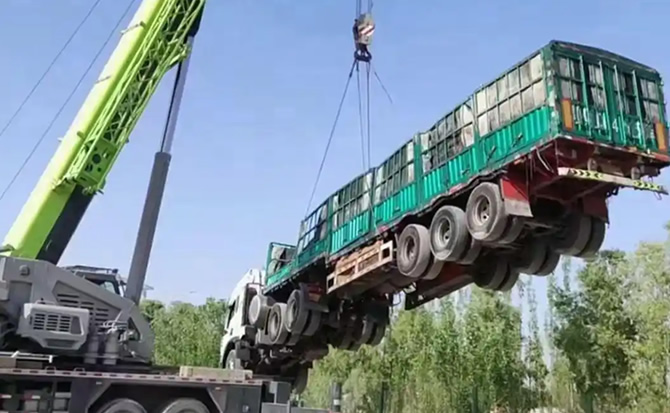 金堂道路脱困救援案例